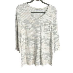 Belle by Kim Gravel Long Sleeve Camo Top